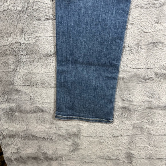 Eddie Bauer Blue Straight Leg Jeans Classic Denim - Picture 5 of 13